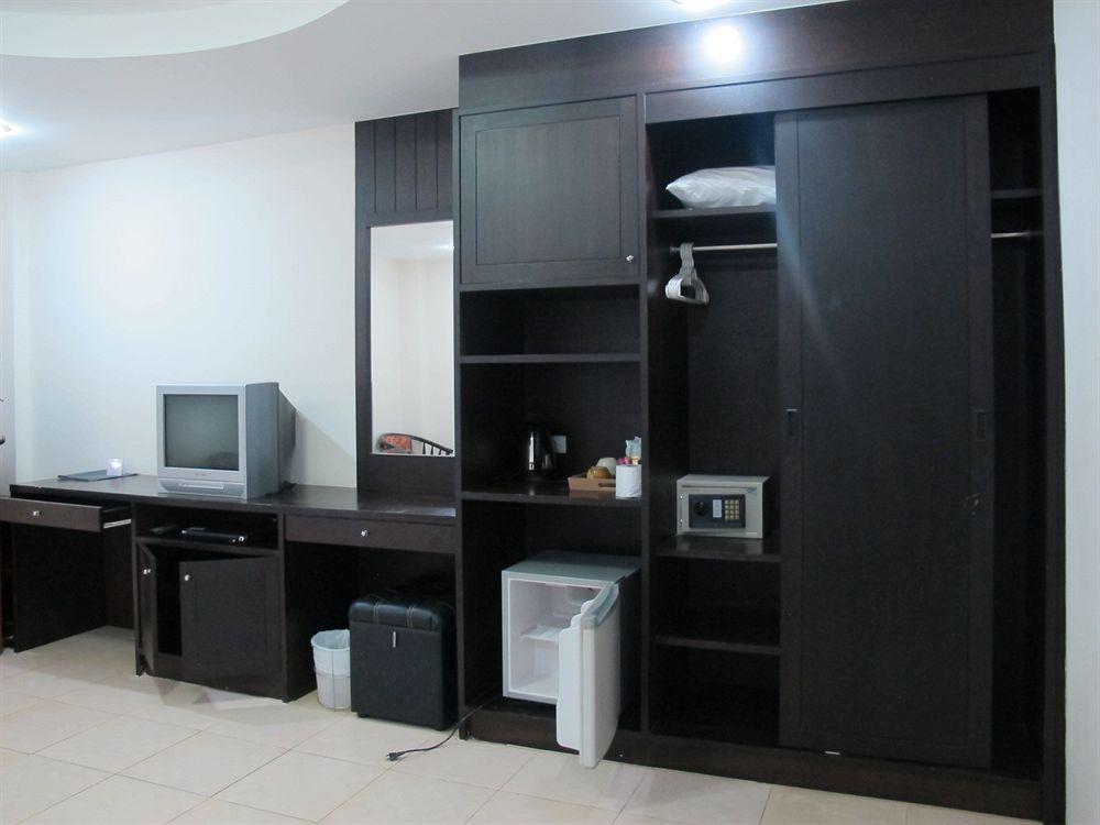 Hill Side Patong Hotel 외부 사진