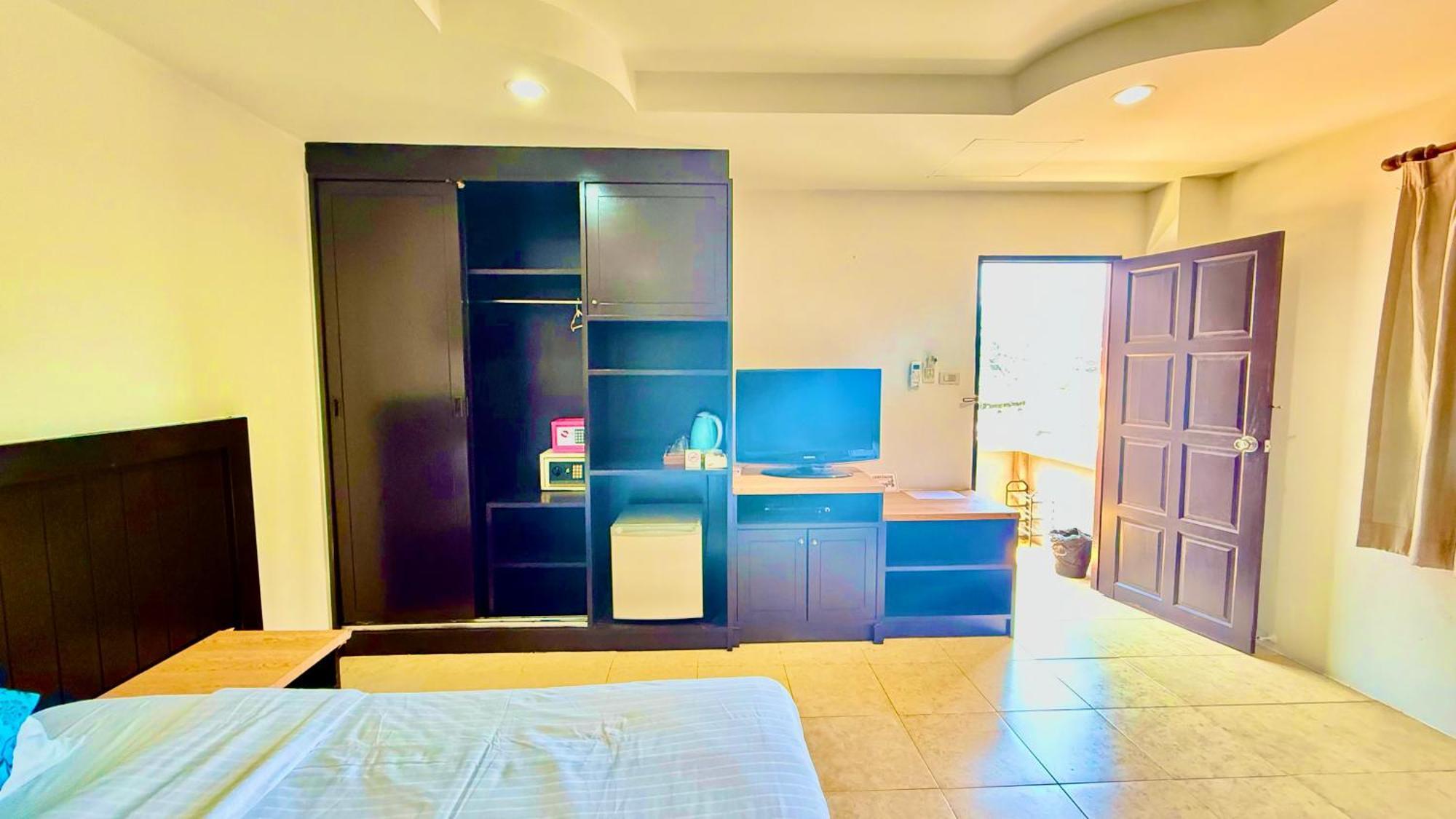Hill Side Patong Hotel 외부 사진